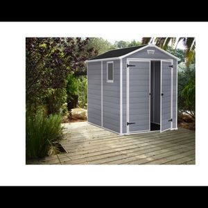 Meet your Posher, Raquel